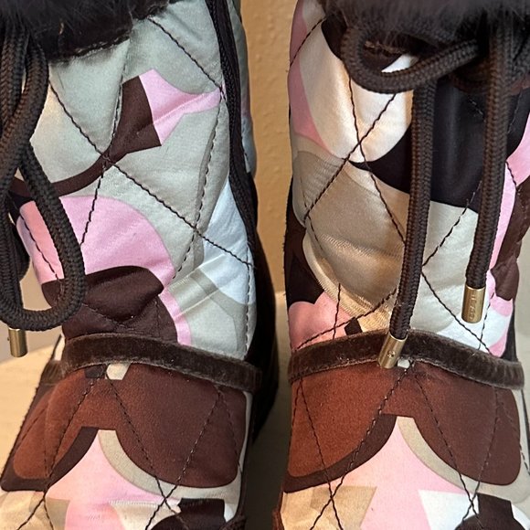 🎀Host Pick🎀EUC Coach Vibram Quilted Boots With Fur/Brown/Green/Pink Size 6 - Picture 2 of 10